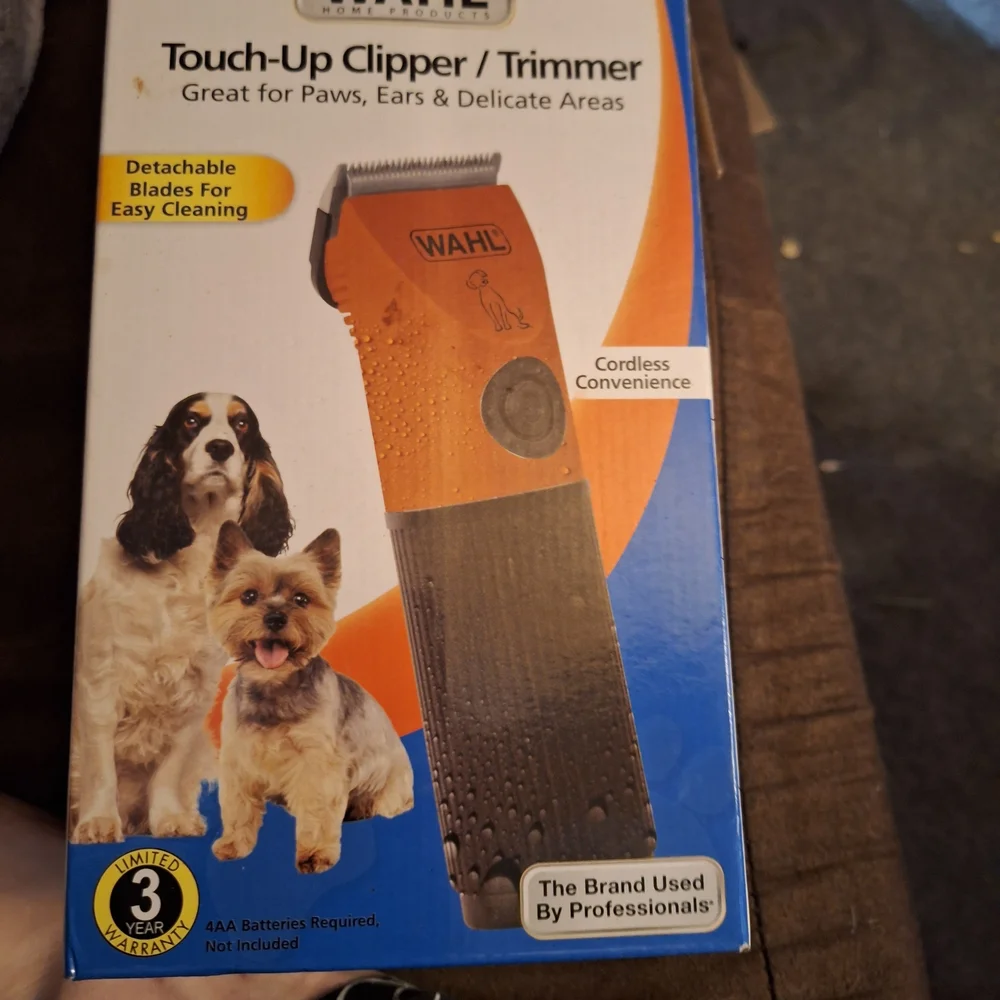 Wahl Orange and Black Pet Clipper